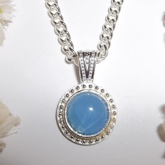 Fashion Jewelry Jewelry - Blue and Silver Necklace Pendant Charm Costume Fashion Jewelry Chain Girl C987